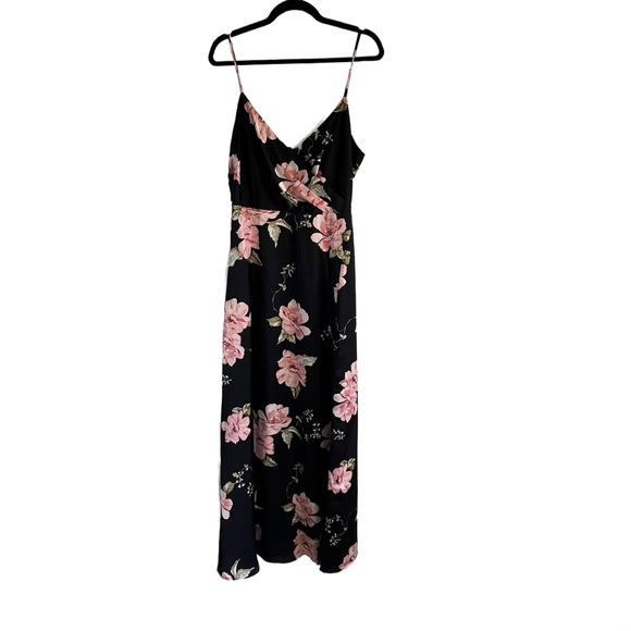 Lulu's Classic Black Floral Dress Size L - Picture 2 of 9